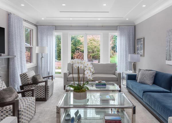 What color LED lighting should I use in my Living Room?